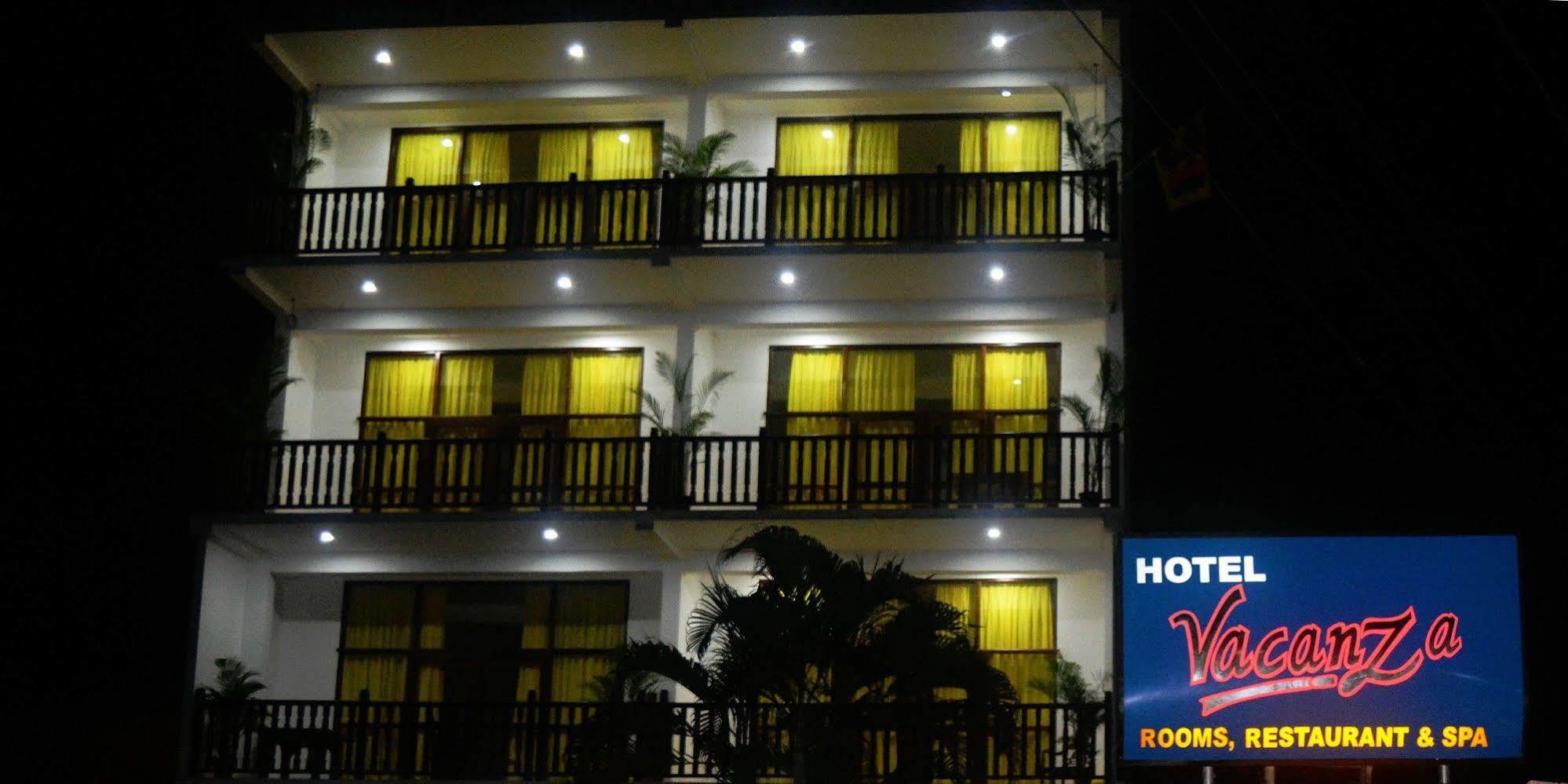 Hotel Vacanza Mirissa Exterior foto
