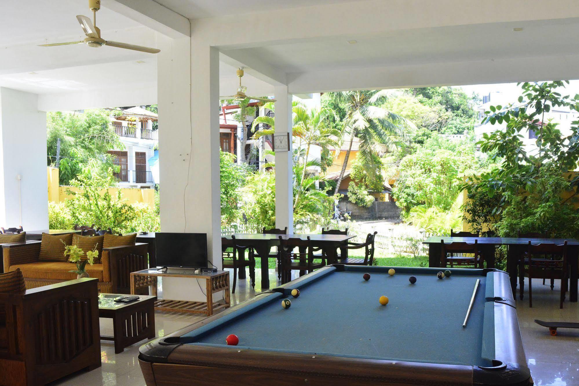 Hotel Vacanza Mirissa Exterior foto